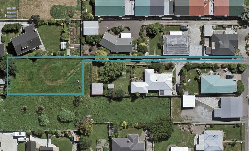 203 Pomona Street, Strathern, Invercargill - Carousel 1