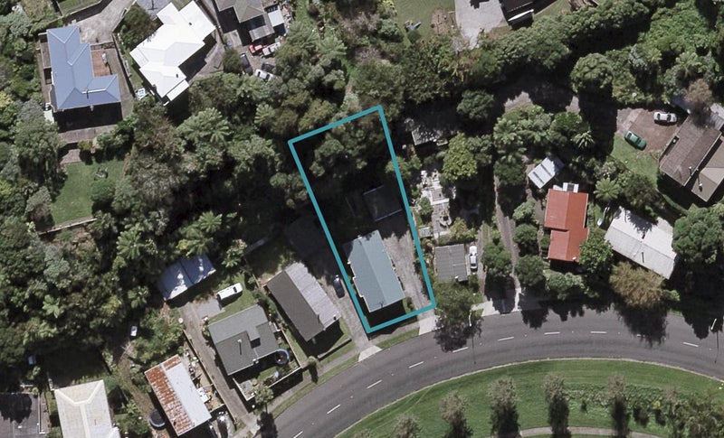 107 Poplar Grove, Whalers Gate, New Plymouth - Carousel 1