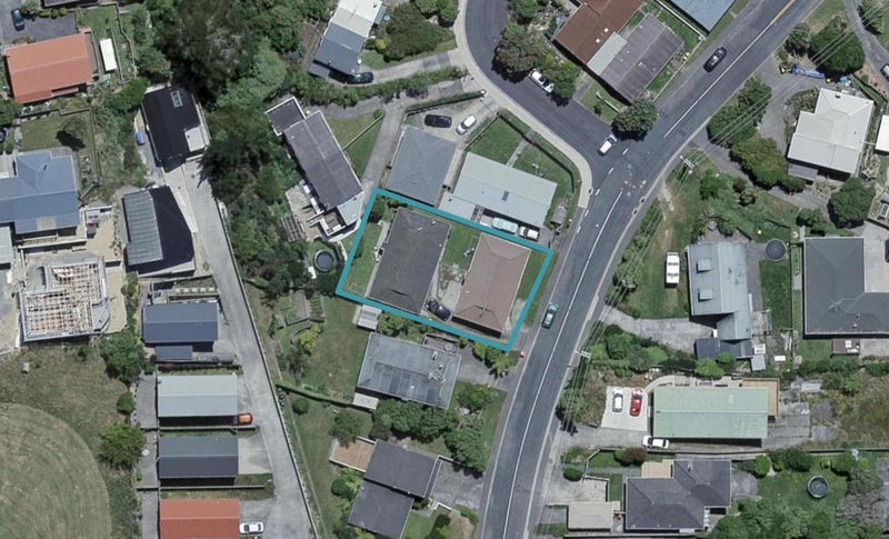 2/50 Clifford Road, Johnsonville, Wellington - Carousel 1