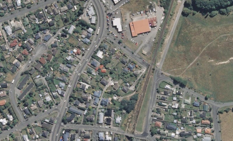 4B Eversley Street, Waimataitai, Timaru - Carousel 1