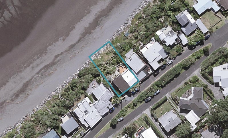 89 Messenger Terrace, Oakura, Oakura - Carousel 1