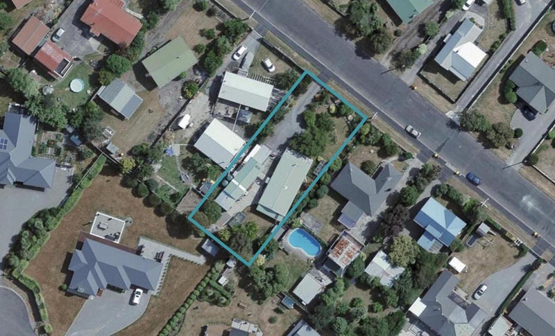 11 Philip Street, Carterton - Carousel 1