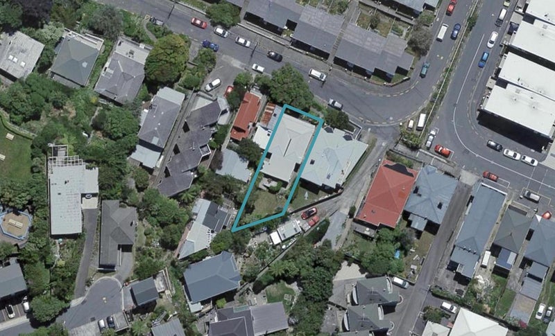 43 Hankey Street, Mount Cook, Wellington - Carousel 1