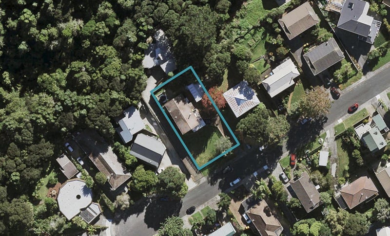 29 Glen Vista Place, Bayview, Auckland - Carousel 1