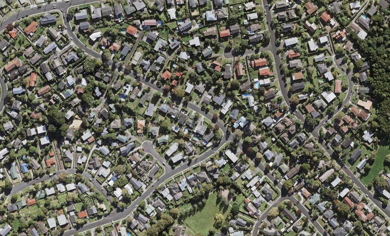 44 Lynden Avenue, Hillcrest, Auckland - Carousel 1