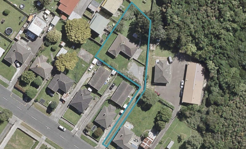 15 Kowhai Street, Naenae, Lower Hutt - Carousel 1