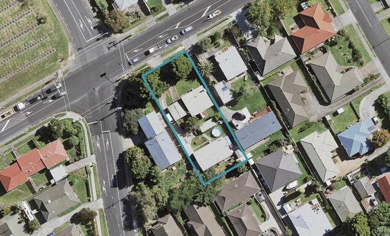21 Settlement Road, Papakura, Papakura - Carousel 1