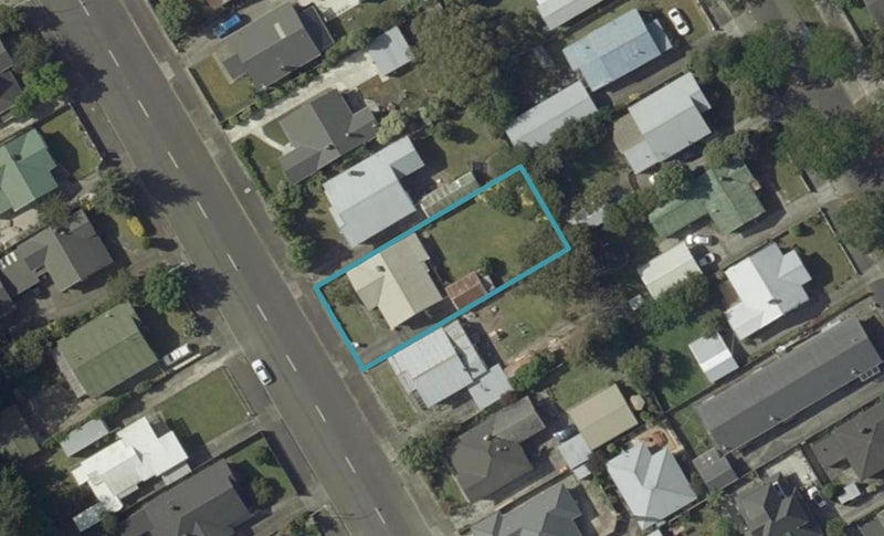 33 Shamrock Street, Takaro, Palmerston North - Carousel 1