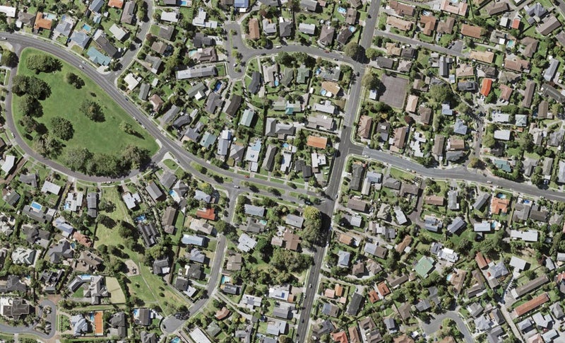 5 The Boulevard, Sunnyhills, Auckland - Carousel 1