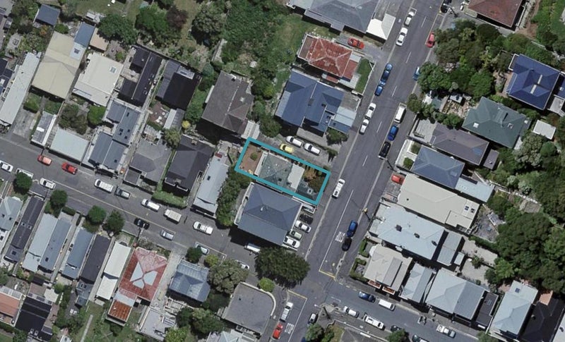 32 Austin Street, Mount Victoria, Wellington - Carousel 1