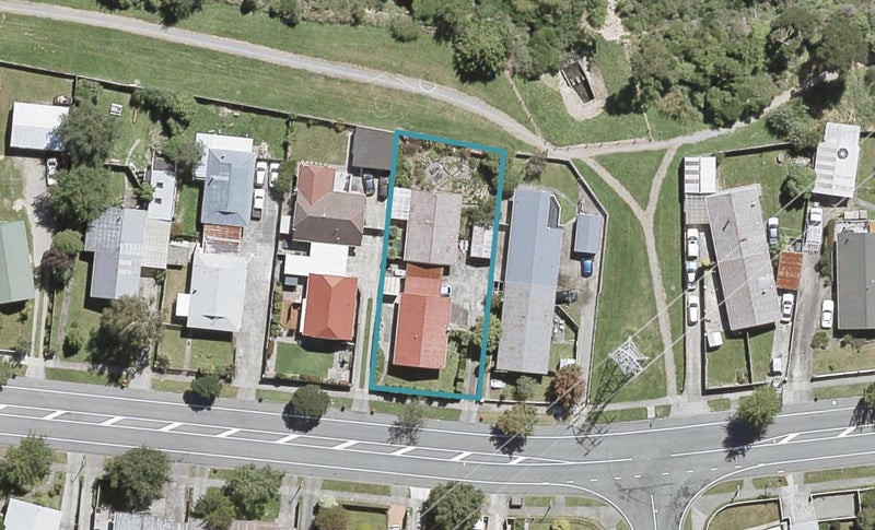 69B Gemstone Drive, Birchville, Upper Hutt - Carousel 1