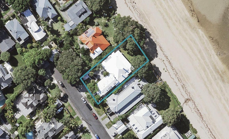 12 Rata Road, Devonport, Auckland - Carousel 1