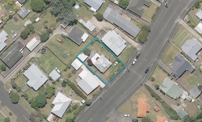 48 Tawa Street, Gonville, Whanganui - Carousel 1