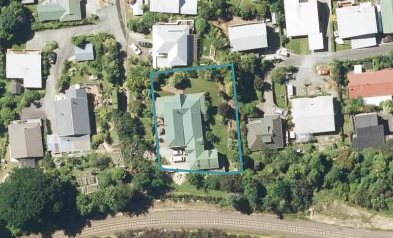 68 York Street, Picton - Carousel 1