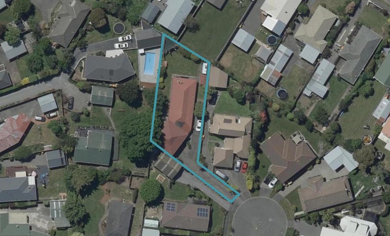19 Shamrock Place, Halswell, Christchurch - Carousel 1