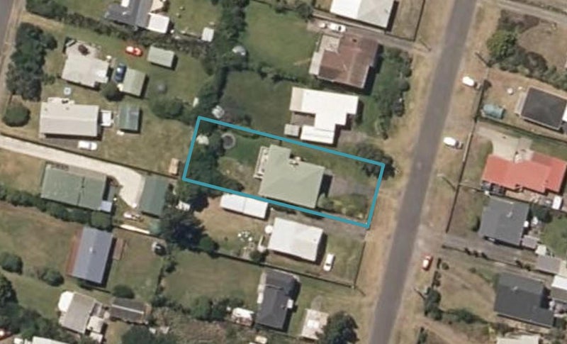75 Park Avenue, Waitarere Beach, Levin - Carousel 1