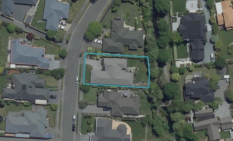 3 Aylsham Lane, Casebrook, Christchurch - Carousel 1