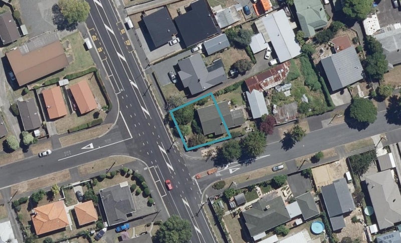 1E Claude Street, Fairfield, Hamilton - Carousel 1