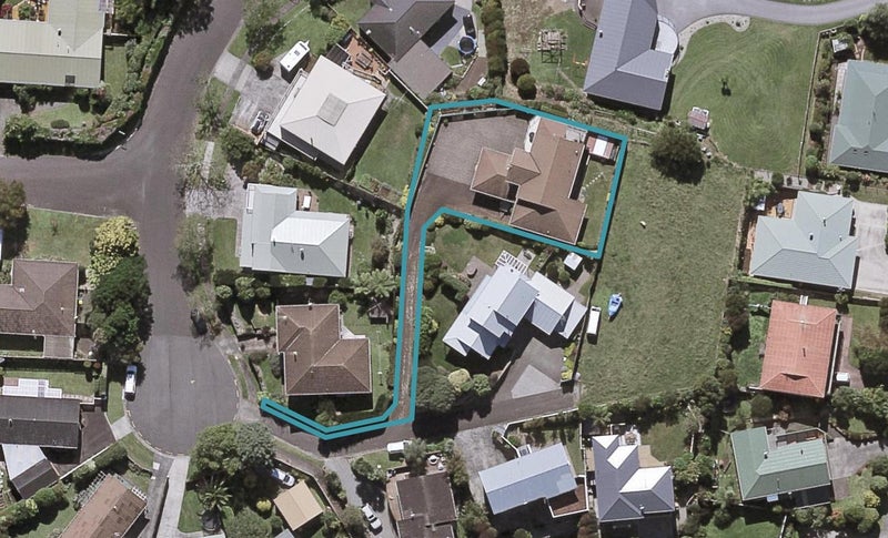 13A Kipling Drive, Whalers Gate, New Plymouth - Carousel 1