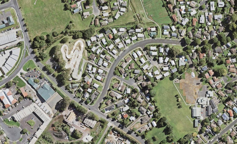 64B Redcrest Avenue, Red Hill, Papakura - Carousel 1