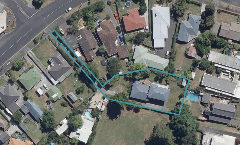32 Edinburgh Road, Hillcrest, Hamilton - Carousel 1