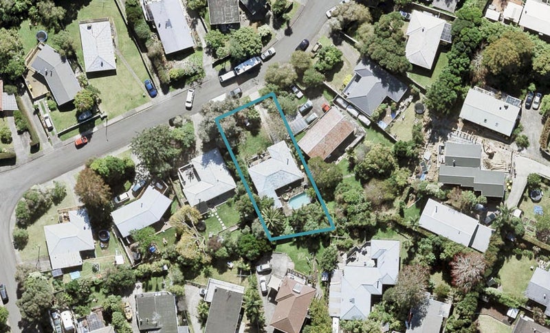 8 Infidel Place, Torbay, Auckland - Carousel 1