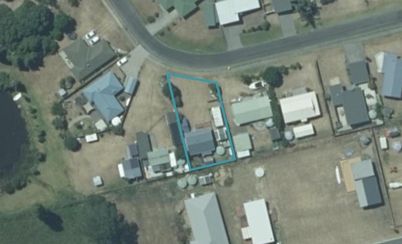 25 Hawk Hill Crescent, Cooks Beach, Whitianga - Carousel 1