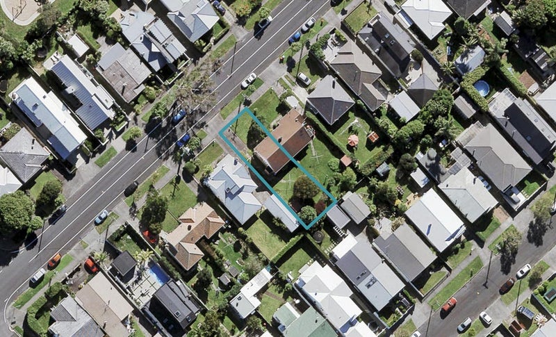 18 Lemington Road, Westmere, Auckland - Carousel 1