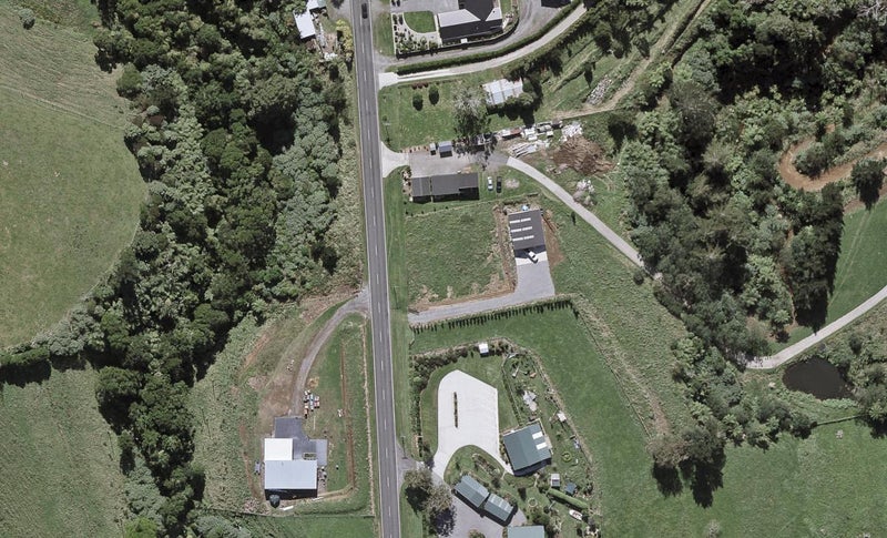 241 Henwood Road, Paraite, New Plymouth - Carousel 1