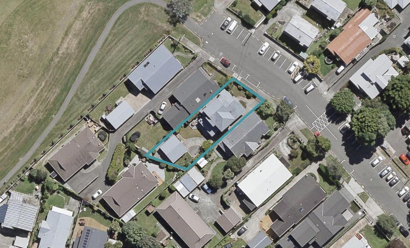 6 Boulcott Street, Boulcott, Lower Hutt - Carousel 1