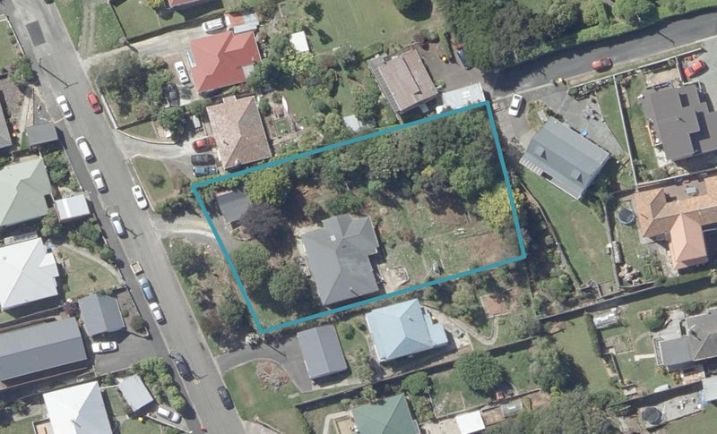 37 Alexander Street, Abbotsford, Dunedin - Carousel 1