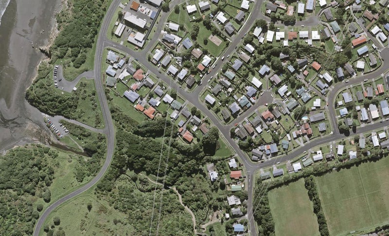 20 Rangitake Drive, Spotswood, New Plymouth - Carousel 1