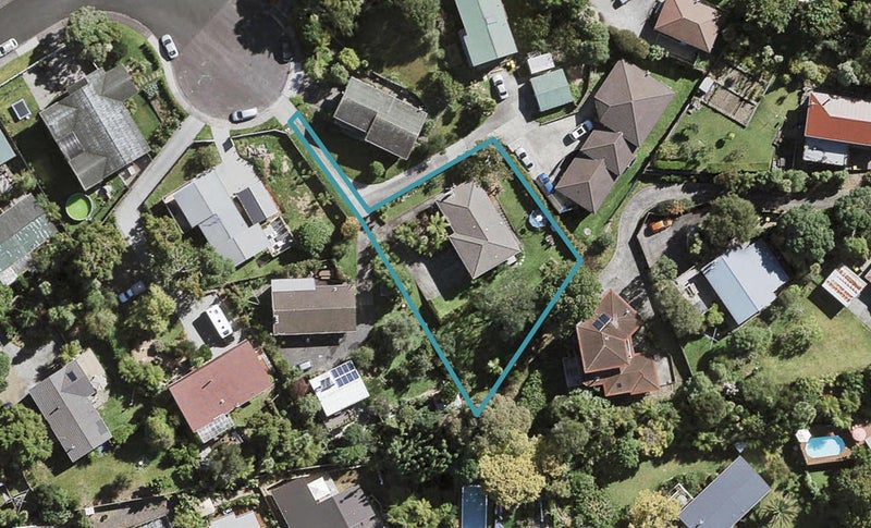 15B Scotstoun Place, Glen Eden, Auckland - Carousel 1