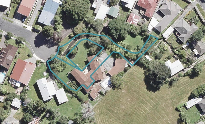 1/1 Helvetia Grove, Naenae, Lower Hutt - Carousel 1