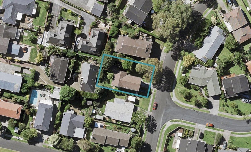 6 Galvan Avenue, Sunnyhills, Auckland - Carousel 1