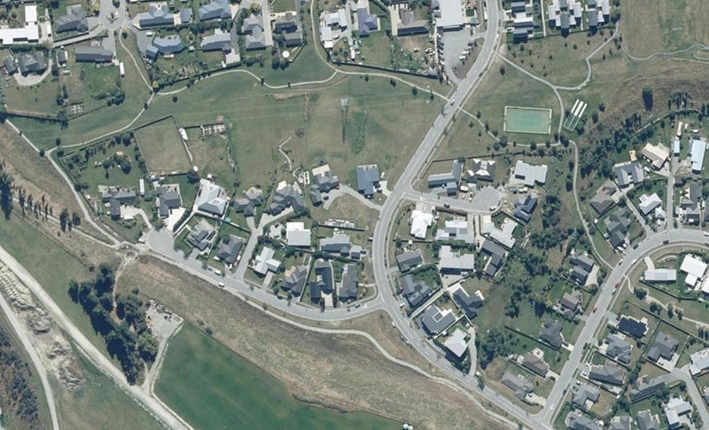 26 Onslow Road, Lake Hayes, Queenstown - Carousel 1