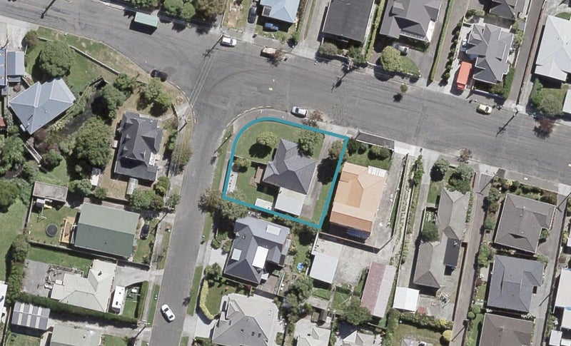 5 Whites Line West, Woburn, Lower Hutt - Carousel 1