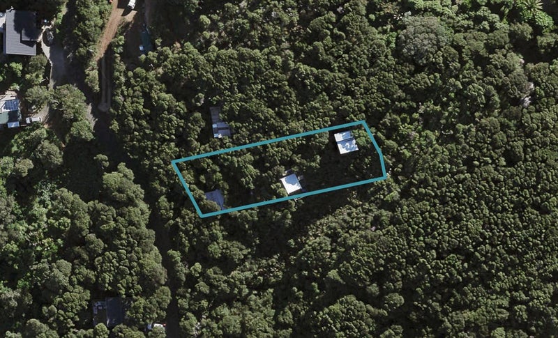 27 Okoka Road, Omiha, Waiheke Island - Carousel 1