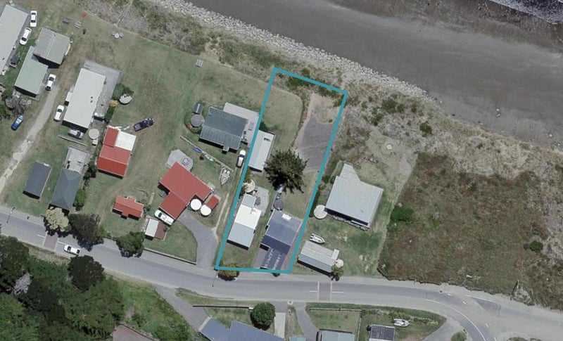 121 JETTY RD, CASTLEPOINT, Tinui - Carousel 1