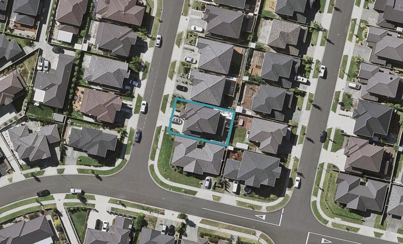 3 Shandon Street, Flat Bush, Auckland - Carousel 1
