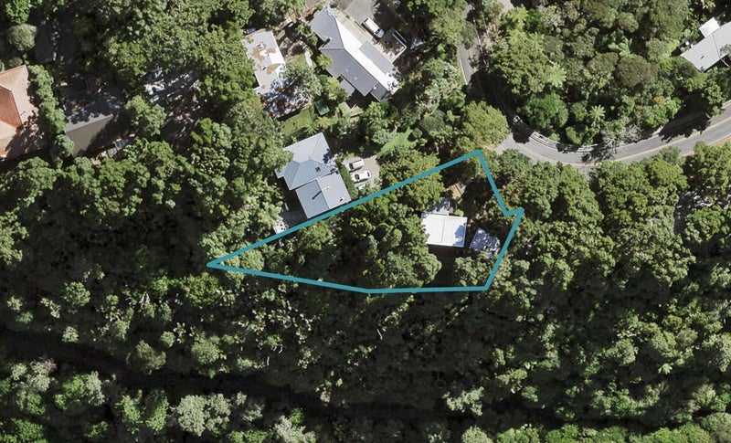 100 Scenic Drive, Titirangi, Auckland - Carousel 1