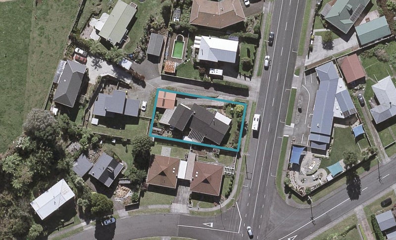 35 Nugent Street, Bell Block, New Plymouth - Carousel 1