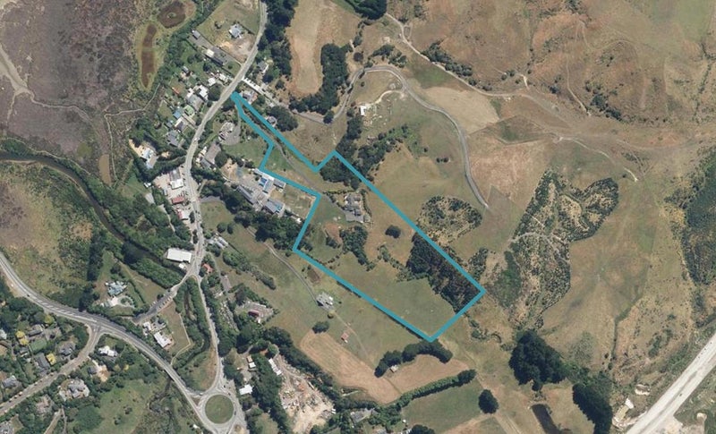 32 Paekakariki Hill Road, Pauatahanui, Porirua - Carousel 1