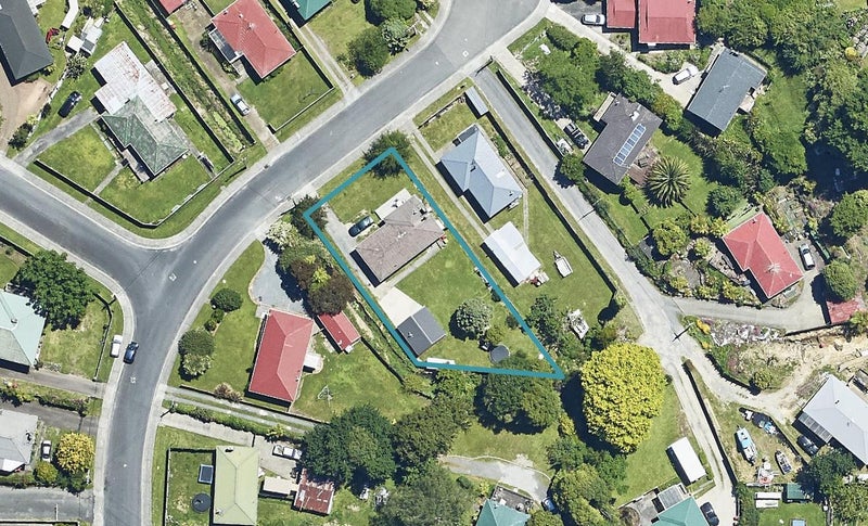 11 Hunt Crescent, Hillcrest, Rotorua - Carousel 1