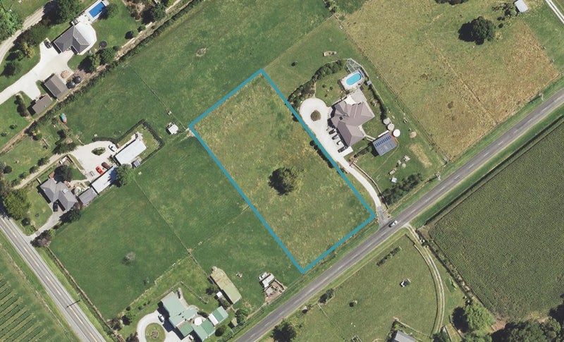 11 MacLaurin Road, Makauri, Gisborne - Carousel 1
