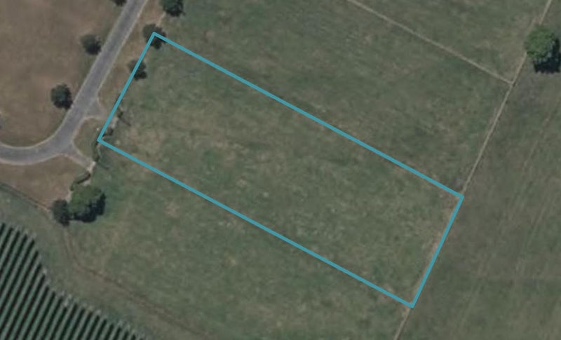 0/21 Pinot CRES, ohau, horowhenua - Carousel 1