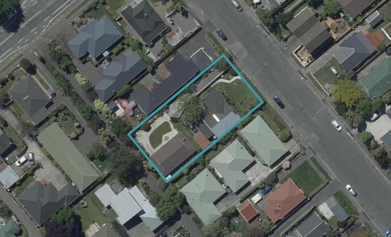 37 Young Street, Somerfield, Christchurch - Carousel 1