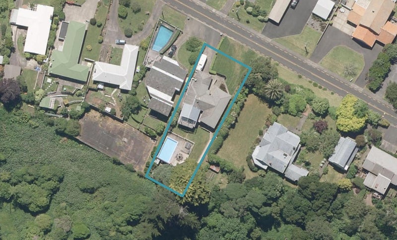 66 Mount View Road, Bastia Hill, Whanganui - Carousel 1