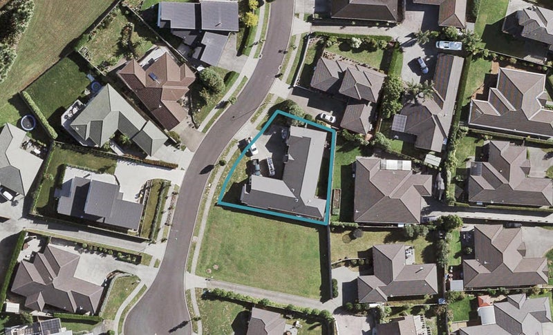 13 Aufidius Place, Pukekohe, Pukekohe - Carousel 1