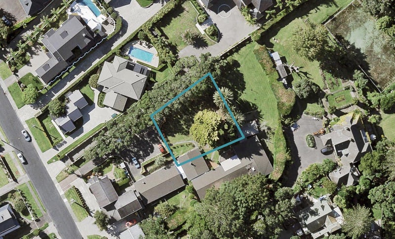 225B Bleakhouse Road, Mellons Bay, Auckland - Carousel 1